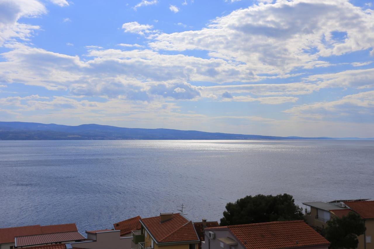 Apartments By The Sea Nemira, Omis - 17039 Tice Esterno foto