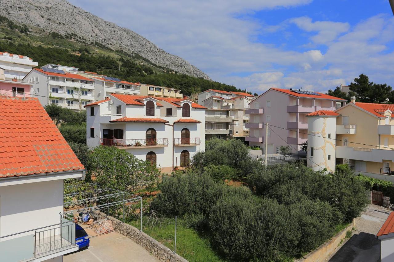 Apartments By The Sea Nemira, Omis - 17039 Tice Esterno foto